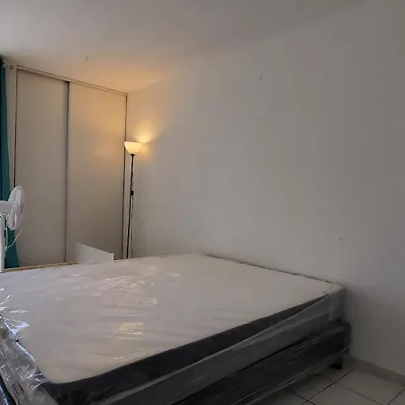 Open, Grand T2, 47m2, 6 Couchages, 2 Salles De Bai Apartamento Fréjus