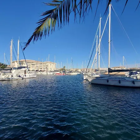 Apartamento Open, Grand T2, 47m2, 6 Couchages, 2 Salles De Bai Fréjus